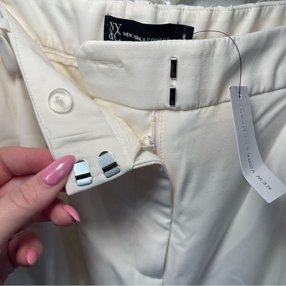 New York & Company Cream High-Waist Wide Leg Cropped Pants - Picture 7 of 8
